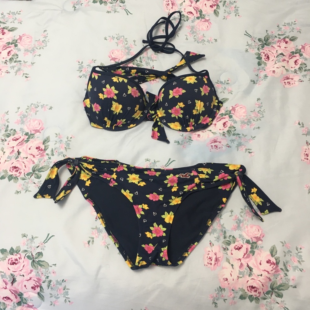 Tropical floral navy push up bikini